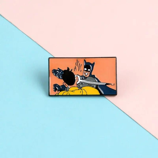 Batman Pins: Batman Beat Robin MyHobbyQ8